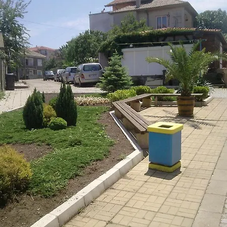 Savovi בית הארחה